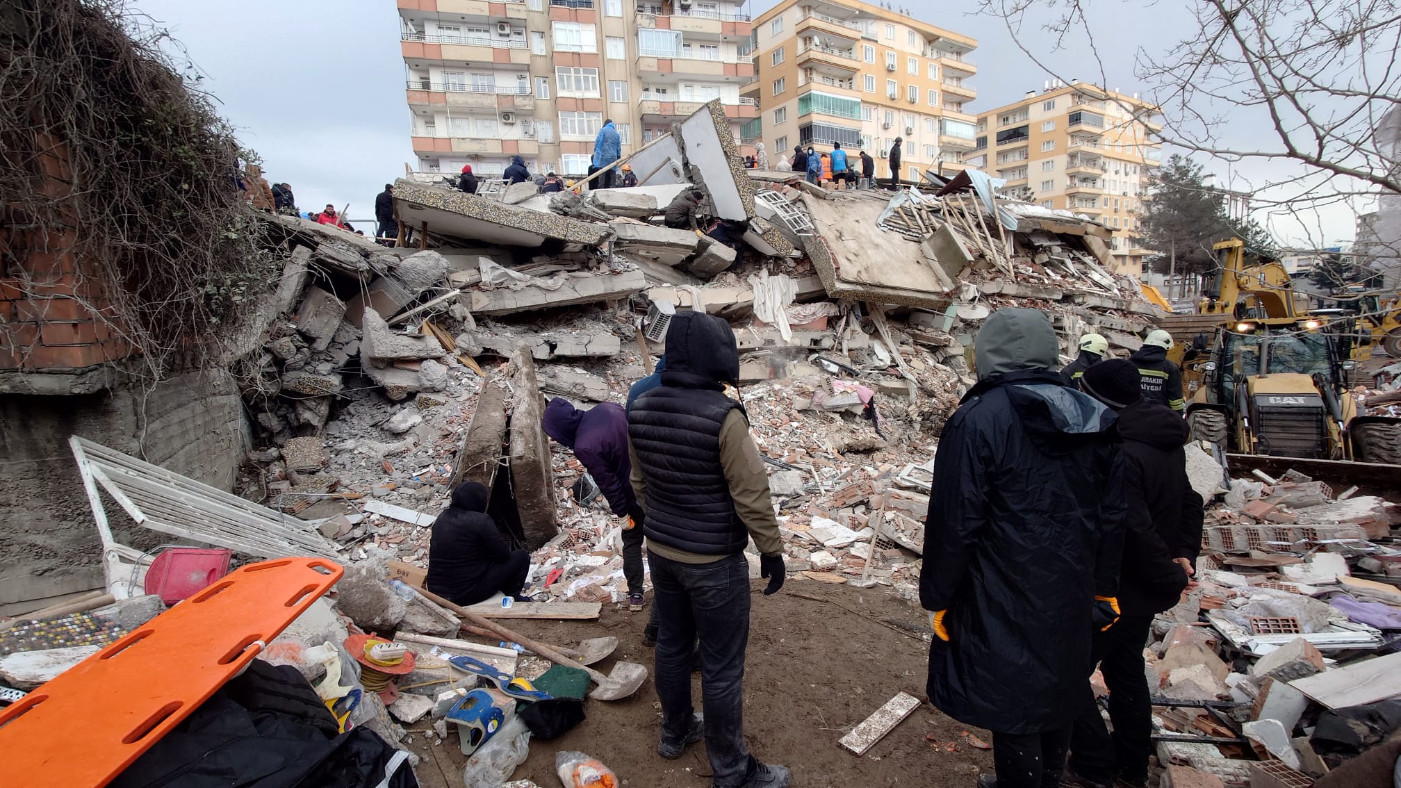 Earthquake in Turkey: Cesi with the people affected